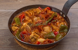 Блюдо арагонской кухни – pollo al chilindrón